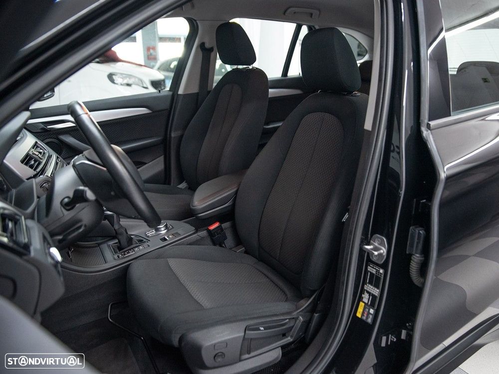 BMW X1 25 e xDrive Line Sport - 9