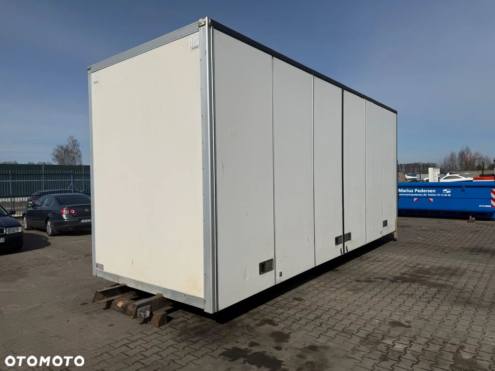 Kontener zabudowa magazyn magazynek VOLVO SCANIA - 1