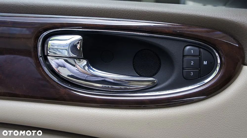 Jaguar XJ XJ6 2.7 D Sovereign - 35