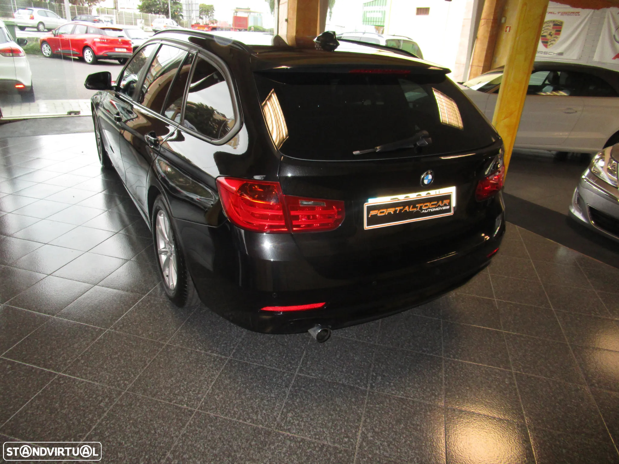 BMW 320 d DPF Touring Aut. Edition Sport - 5