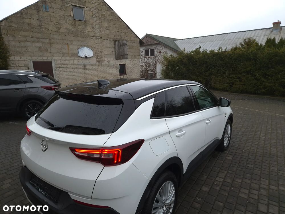 Opel Grandland X 1.2 Start/Stop Automatik 120 Jahre - 4