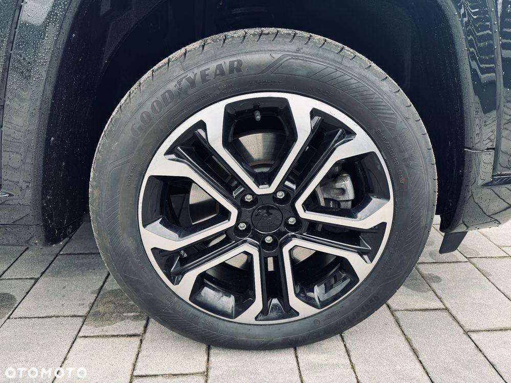 Jeep Compass - 30