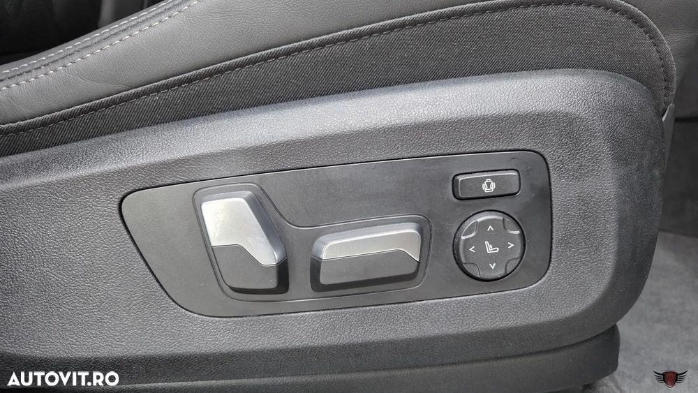 BMW X5 xDrive50e - 23