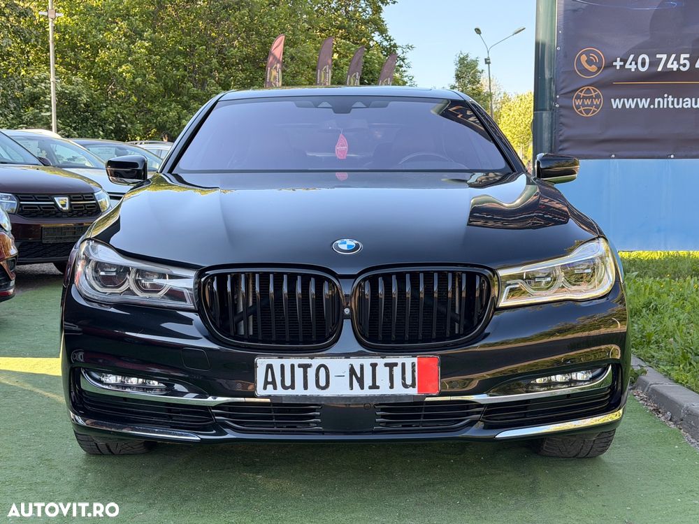 BMW Seria 7 - 16