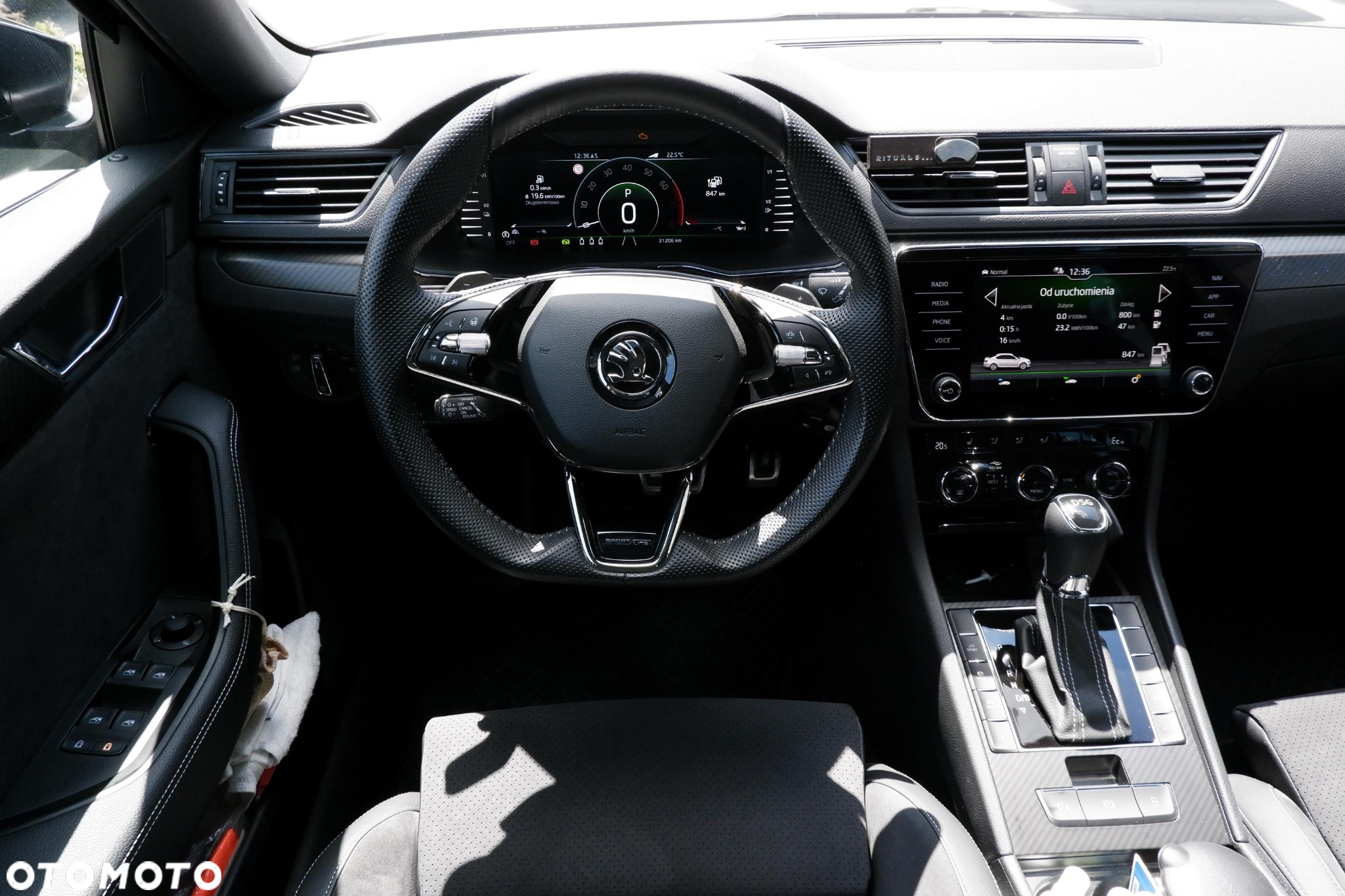 Skoda Superb 1.4 TSI Plug-In Hybrid Sportline DSG - 19