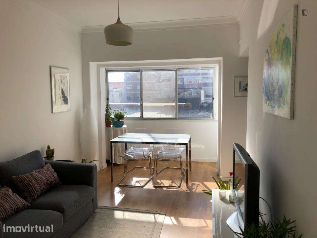 Apartamento com 2 quartos - localizado em Arroios Lisbon - Grande imagem: 2/22