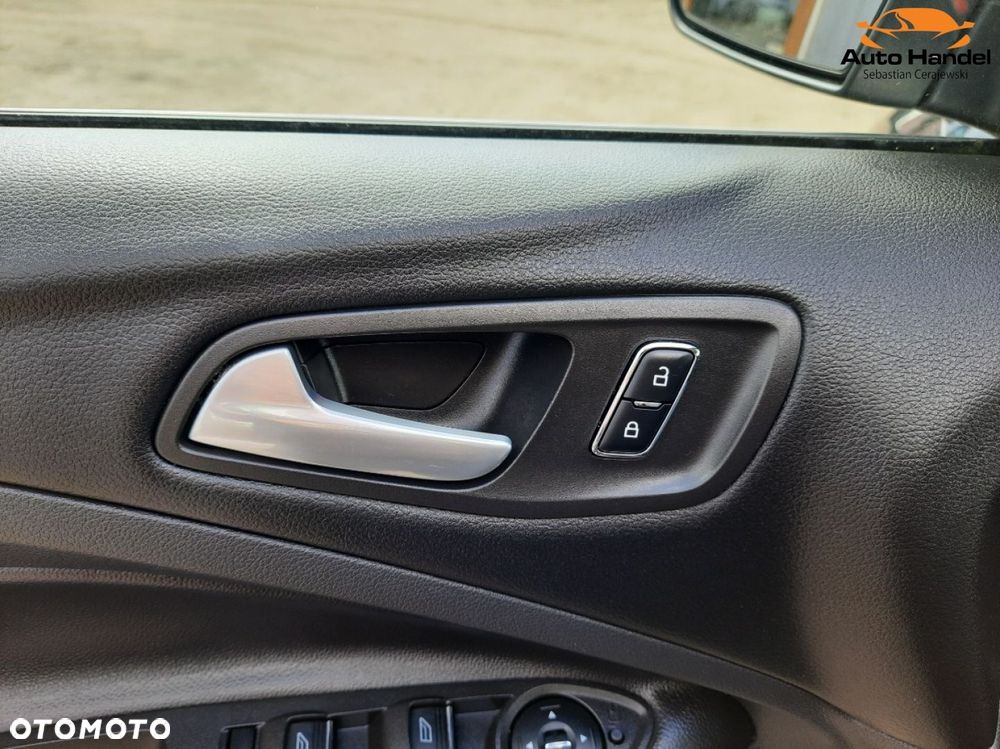 Ford Kuga 2.0 TDCi 4WD Titanium Plus - 41