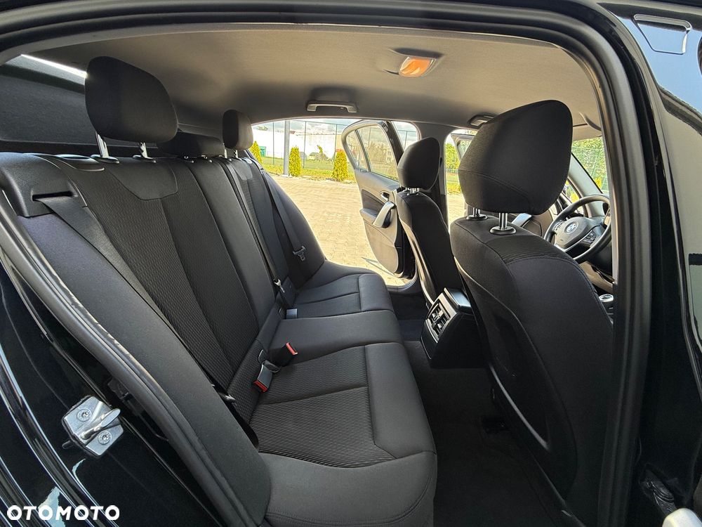 BMW Seria 1 118d - 12