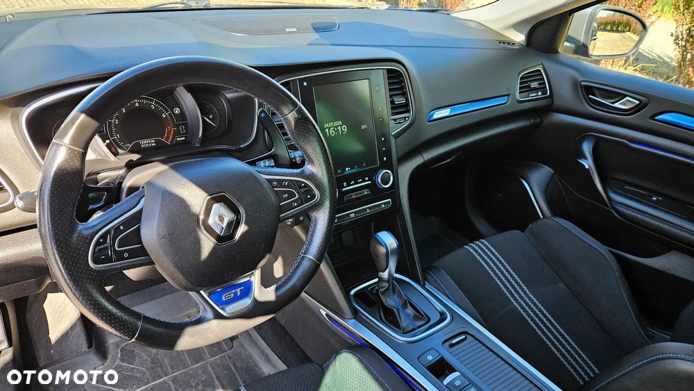 Renault Megane ENERGY TCe 205 EDC GT - 13