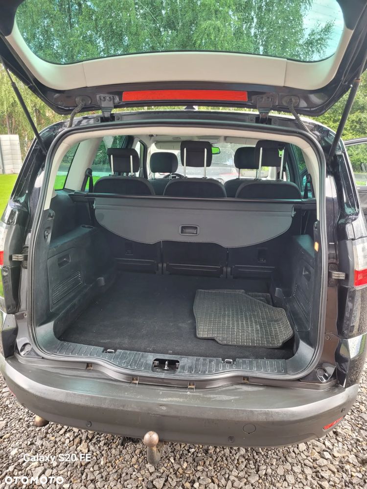 Ford S-Max - 6