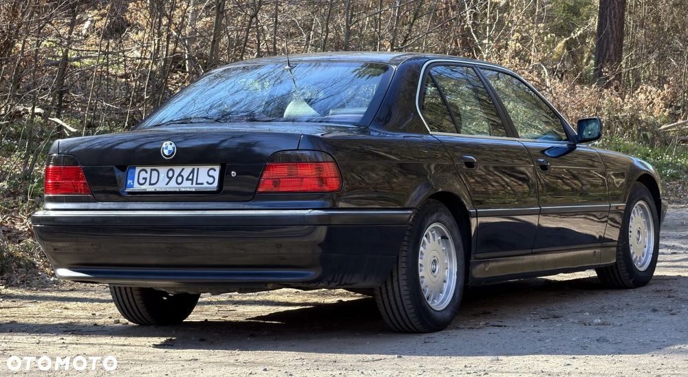 BMW Seria 7 - 6