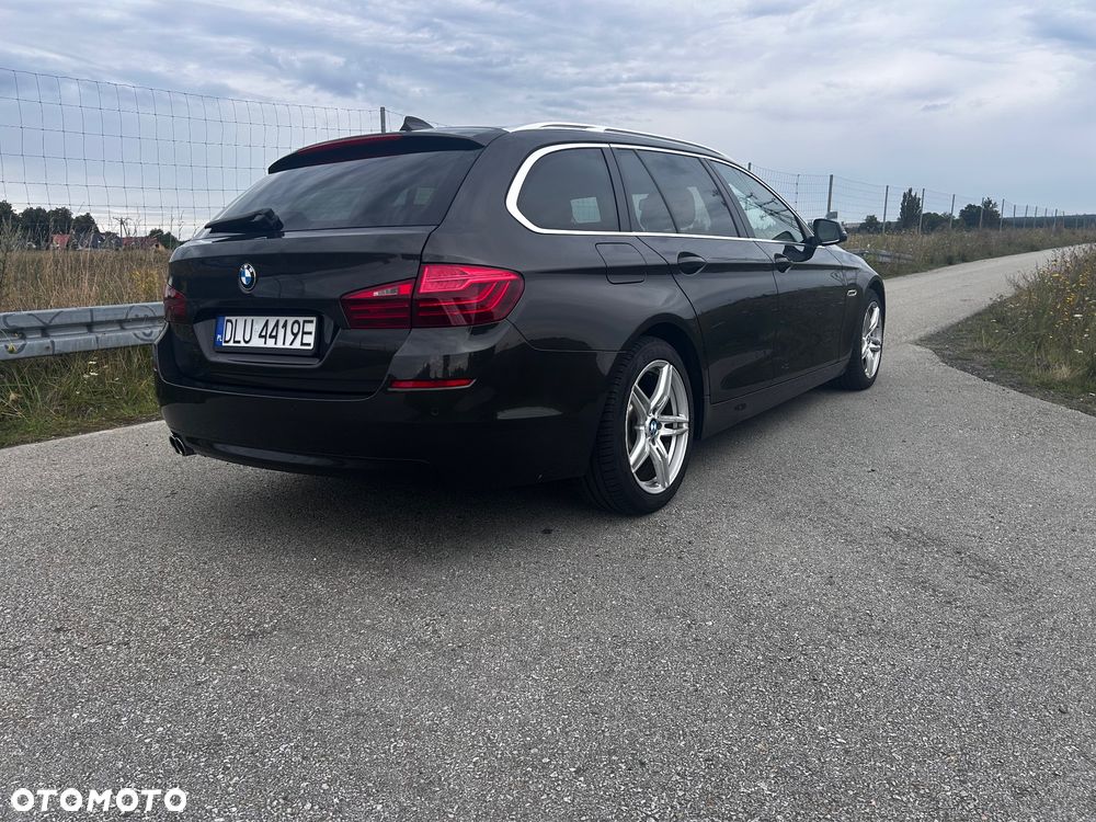 BMW Seria 5 520d - 12