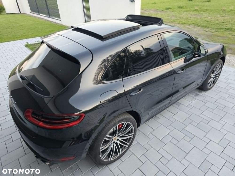 Porsche Macan Turbo PDK - 20