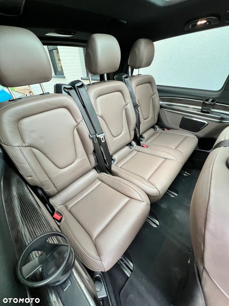 Mercedes-Benz Klasa V 300 d 4-Matic Avantgarde 9G-Tronic (d³ugi) - 8