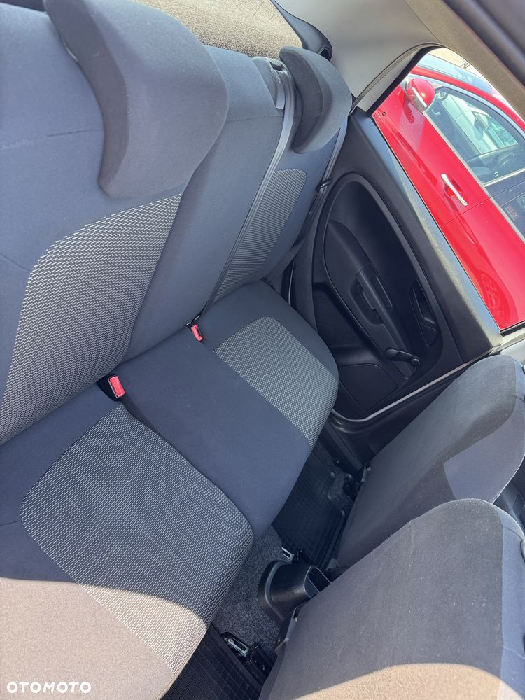 Fiat Grande Punto - 5