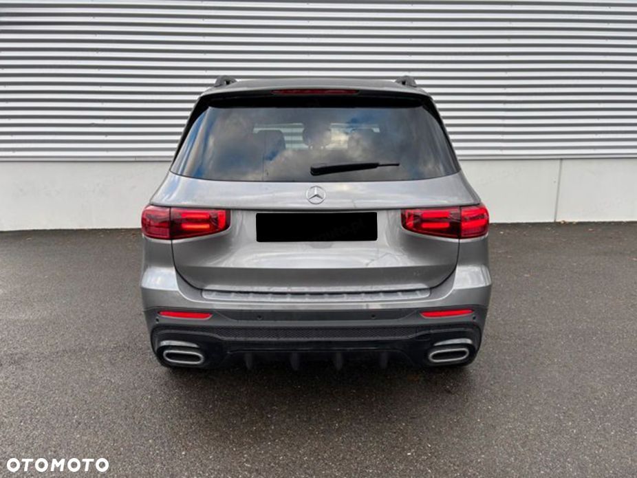 Mercedes-Benz GLB 200 d 4-Matic AMG Line 8G-DCT - 6