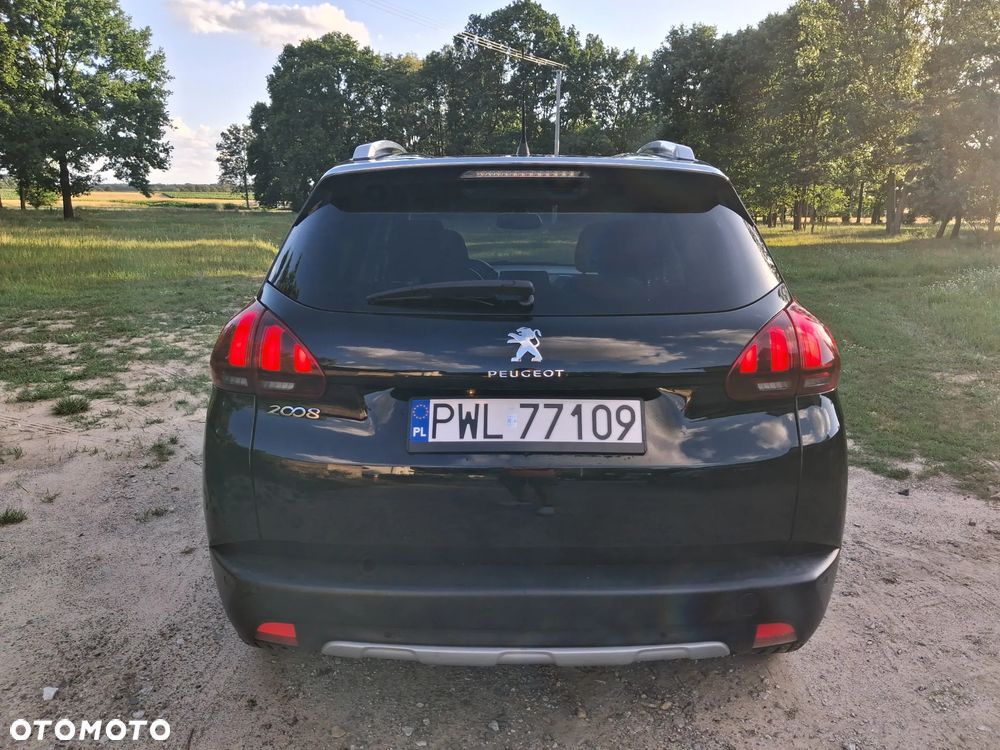 Peugeot 2008 1.2 Pure Tech Allure S&S EAT6 - 5