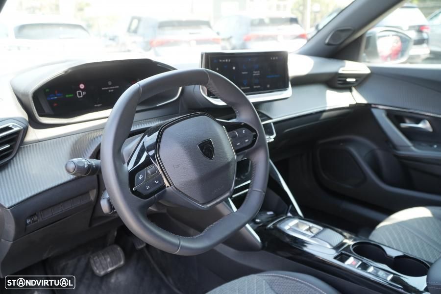 Peugeot e-2008 54 kWh Allure - 7