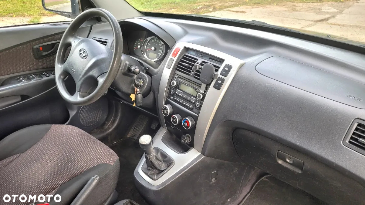 Hyundai Tucson 2.0 Active / Style - 4