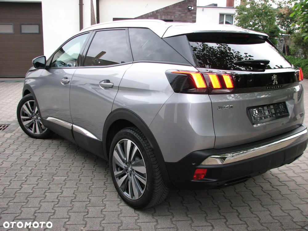 Peugeot 3008 BlueHDi 130 Stop & Start EAT8 Allure - 4