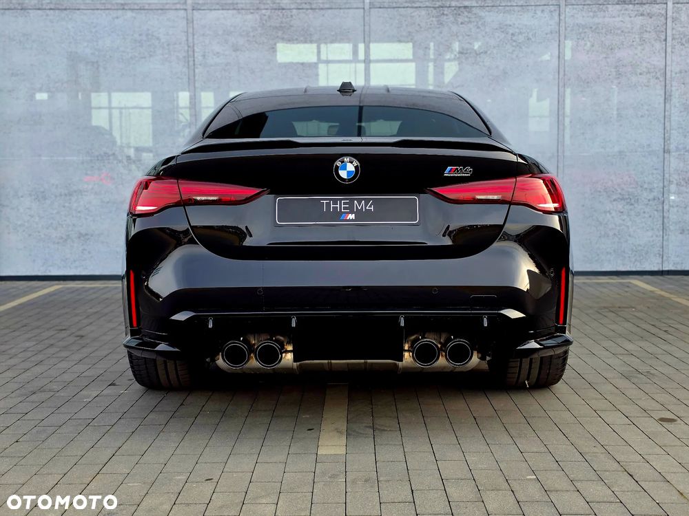 BMW M4 - 5