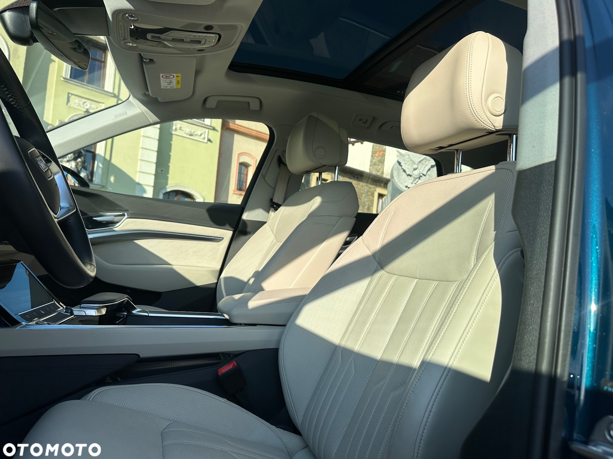 Audi e-tron 55 Quattro Advanced - 8