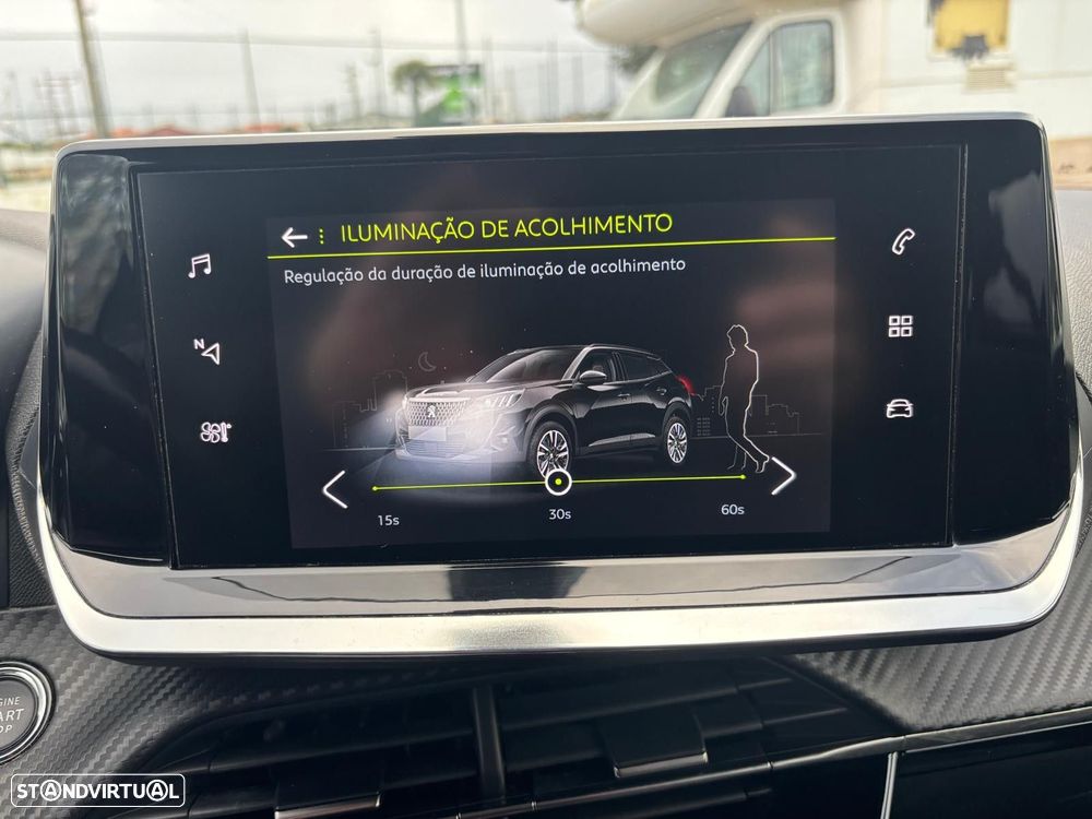 Peugeot 2008 1.5 BlueHDi Allure Pack - 46