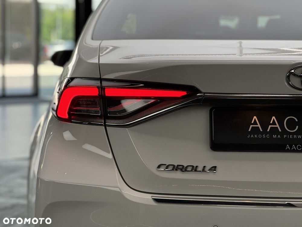 Toyota Corolla - 38