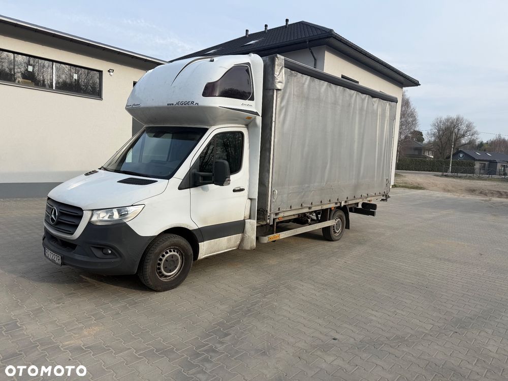 Mercedes-Benz Sprinter 907 plandeka fotel bujany mbox - 2