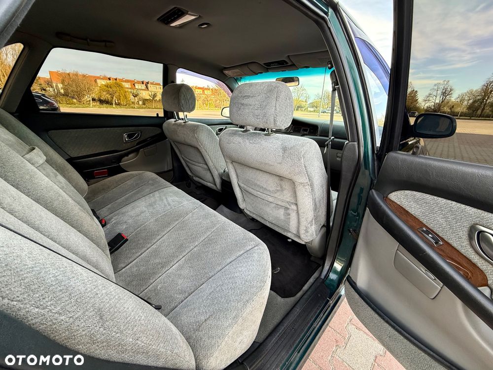 Mitsubishi Sigma - 20