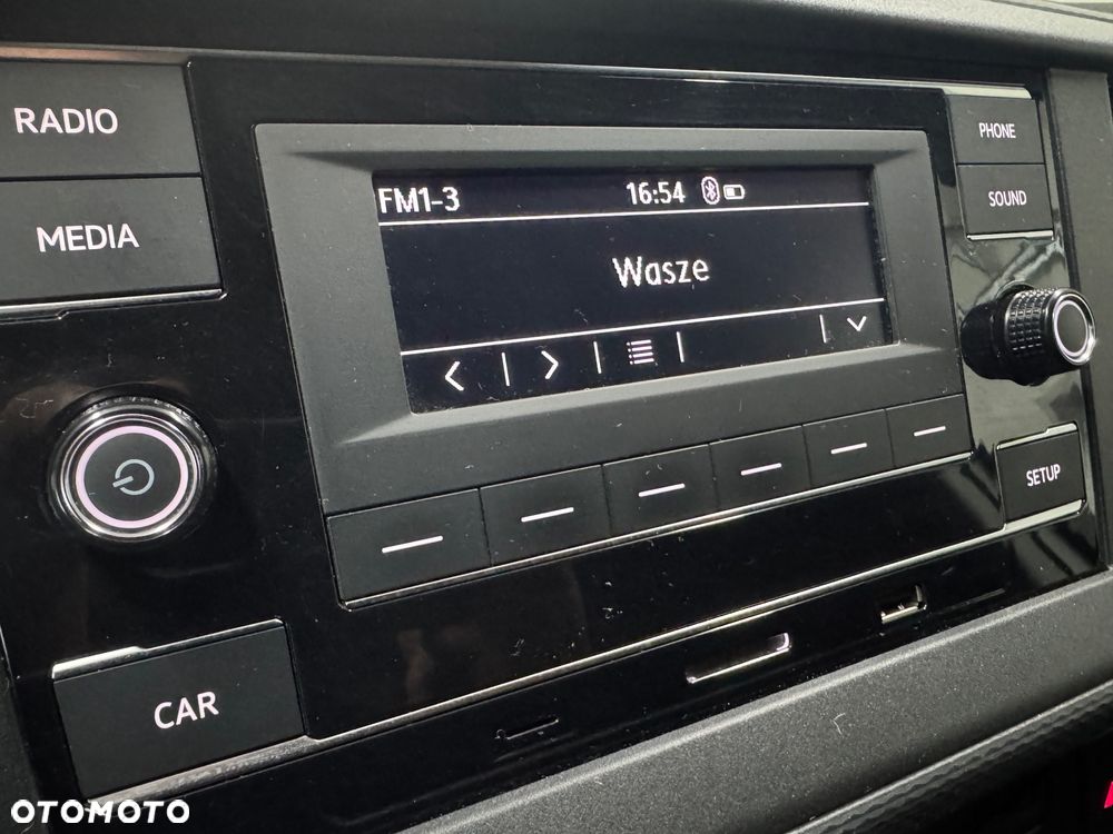 Volkswagen Transporter - 25