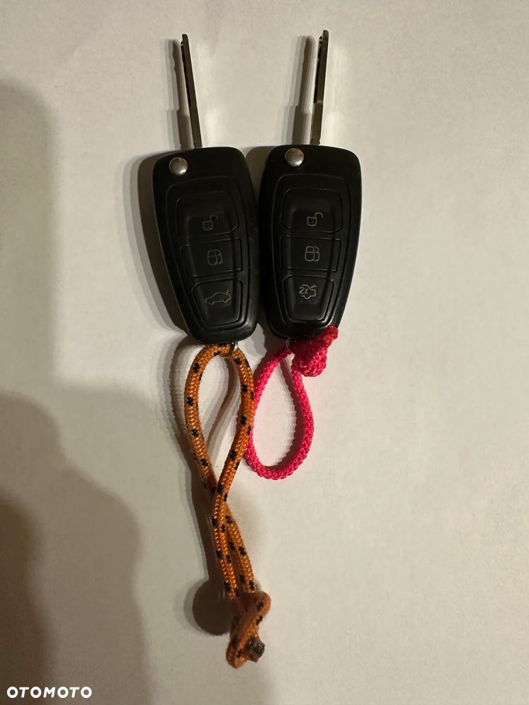 Ford S-Max 2.0 TDCi DPF Titanium - 39