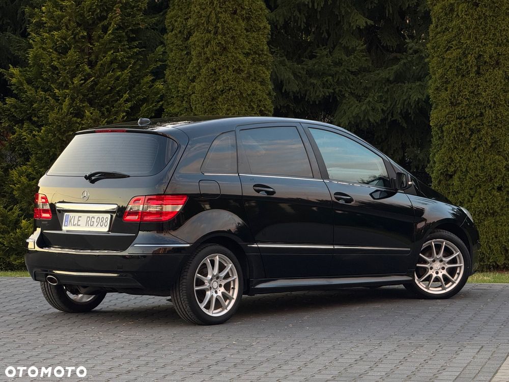 Mercedes-Benz Klasa B 180 BlueEFFICIENCY SPORT EDITION - 3