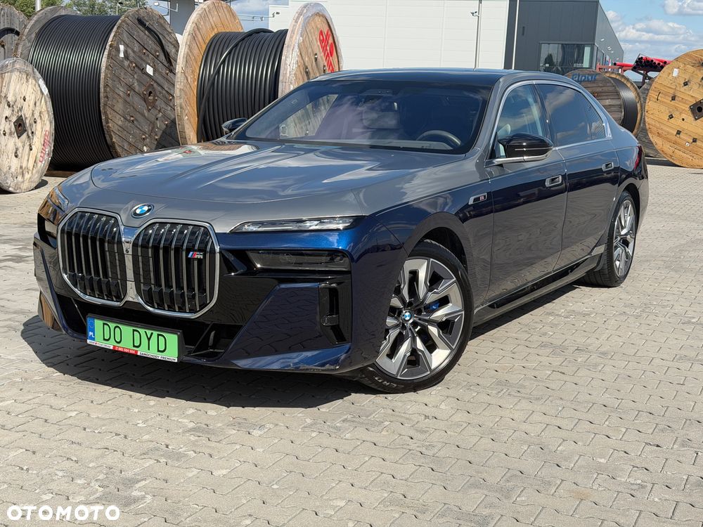 BMW i7 - 3