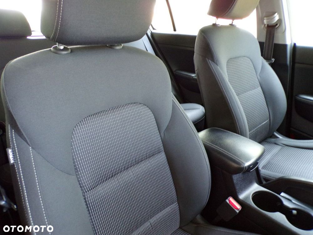 Kia Sportage - 33
