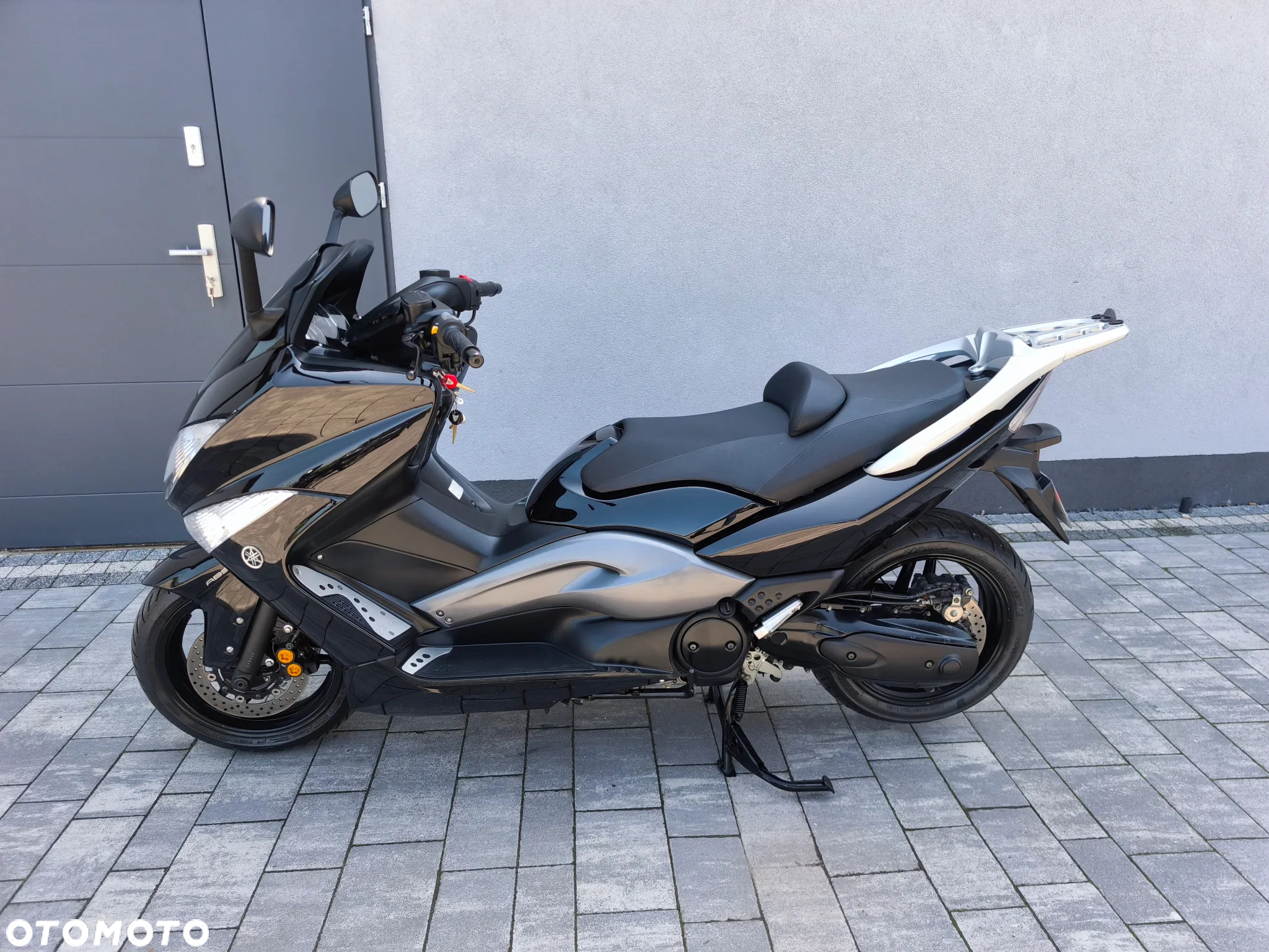 Yamaha Tmax - 2