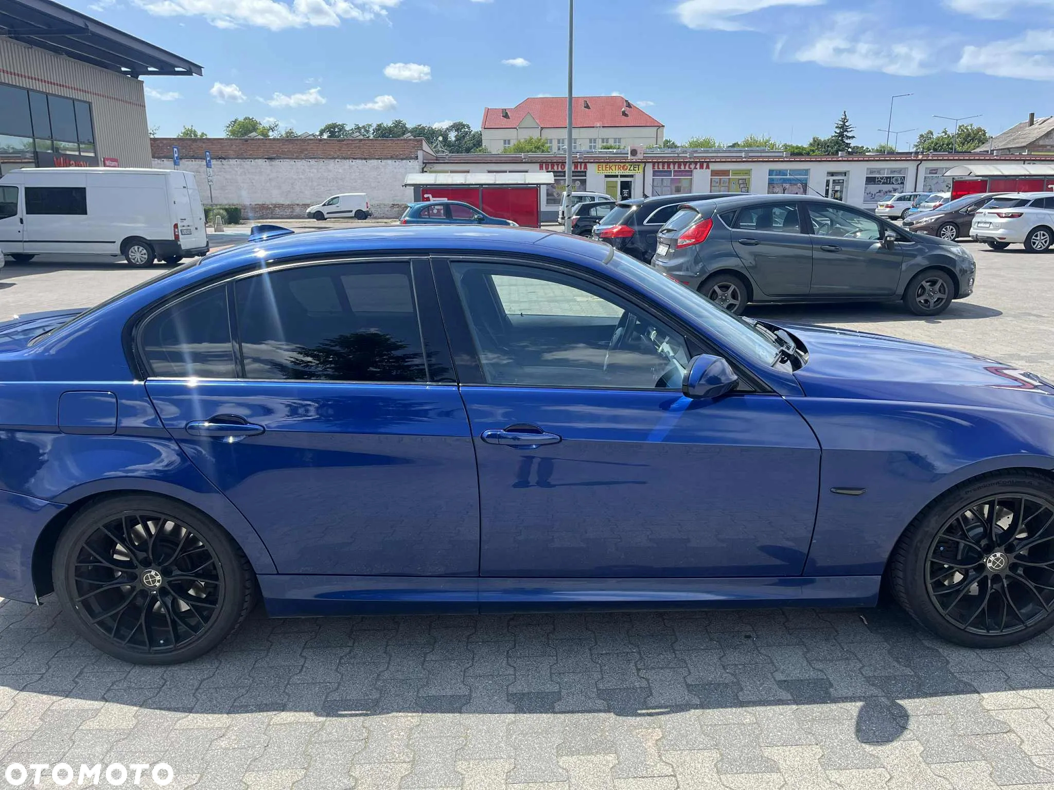 BMW Seria 3 325d - 4