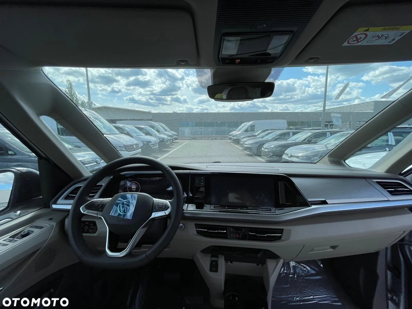 Volkswagen Multivan 2.0 TDI L2 Edition DSG - 23
