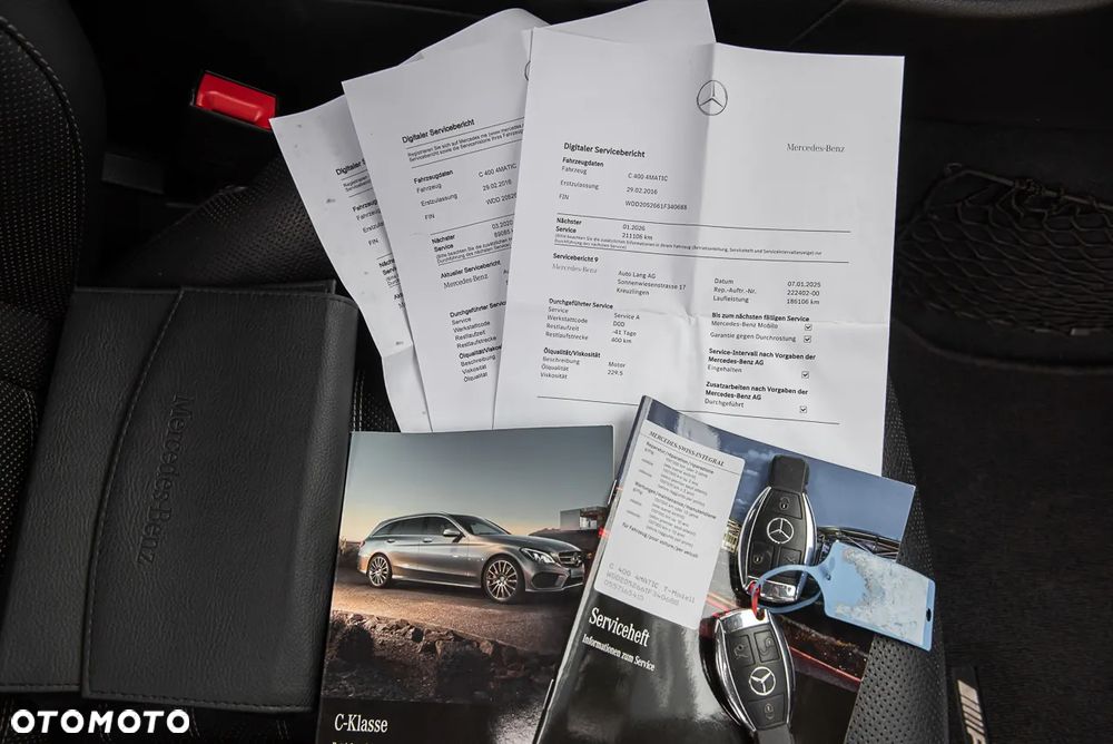 Mercedes-Benz Klasa C 400 4-Matic 9G-TRONIC - 39