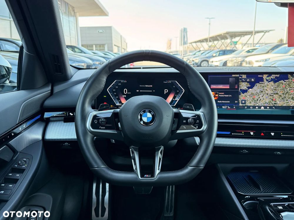 BMW Seria 5 520d - 33