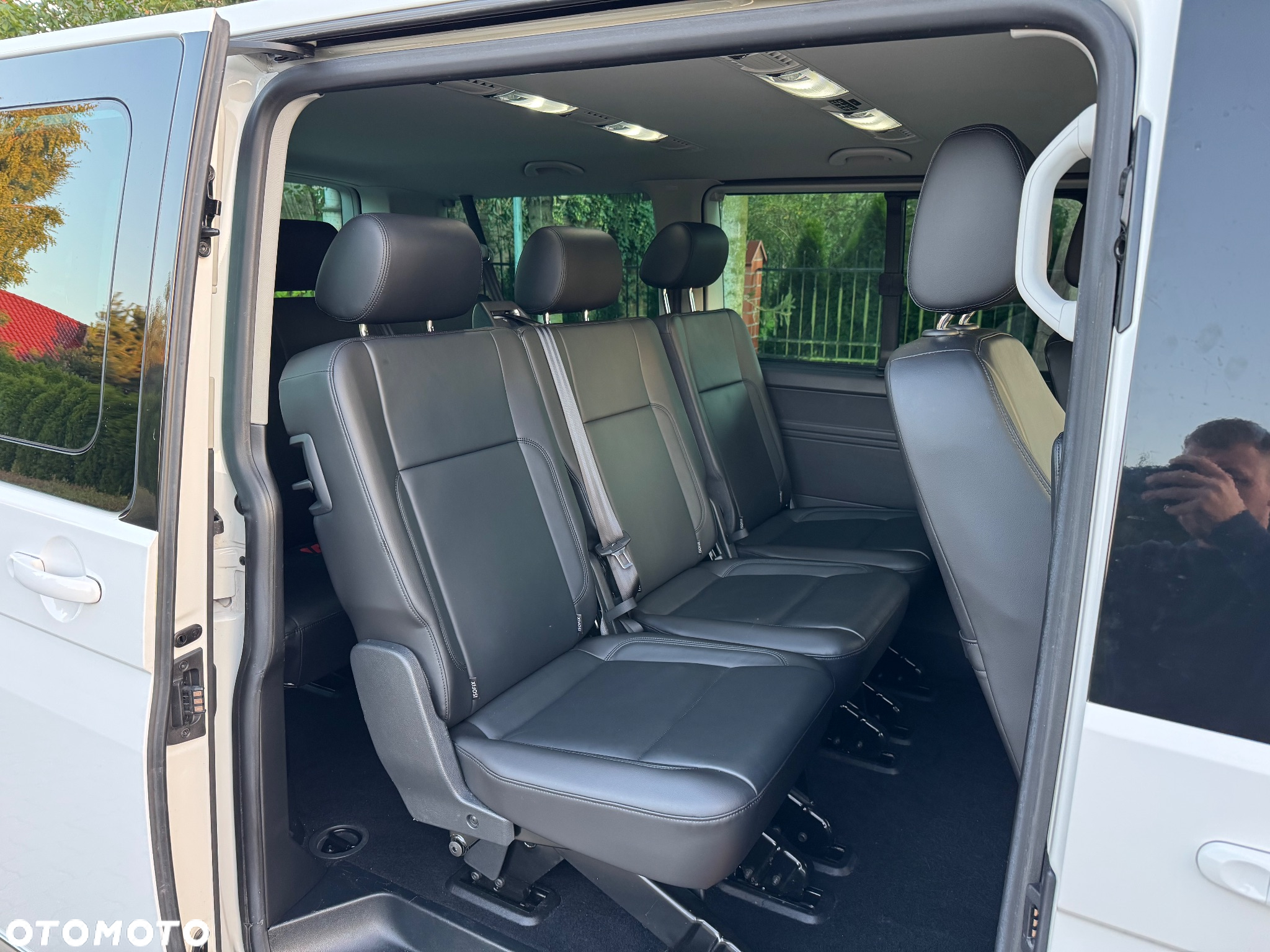 Volkswagen Caravelle 2.0 BiTDI L1 Highline - 12