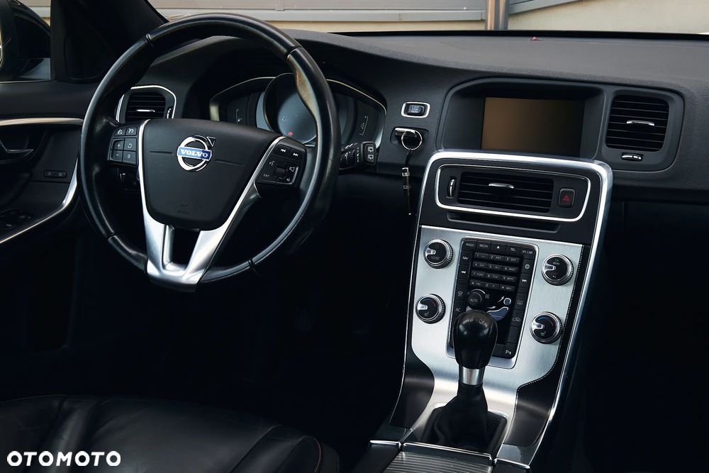 Volvo V60 D2 Ocean Race - 10