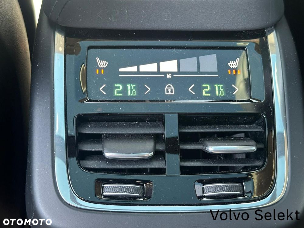 Volvo XC 60 - 33