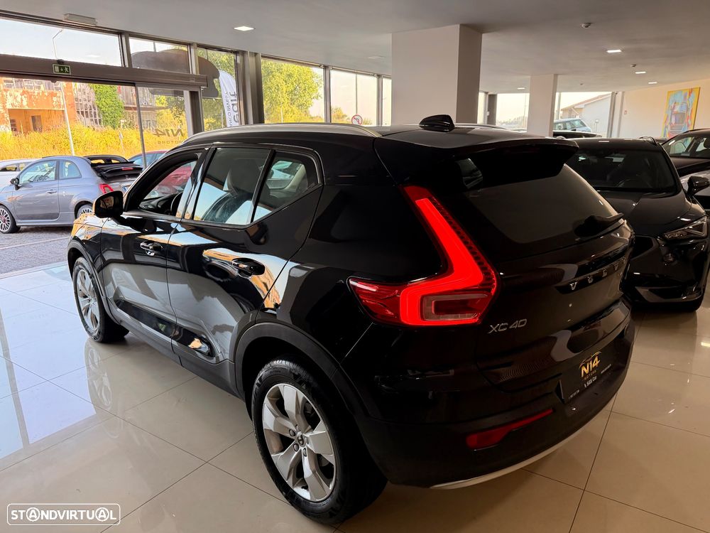 Volvo XC 40 2.0 D3 Momentum Plus - 31