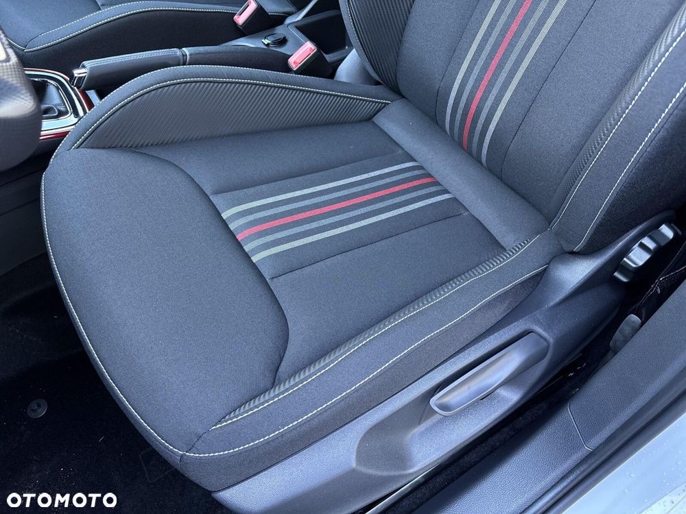 Skoda Fabia 1.0 TSI Monte Carlo DSG - 12