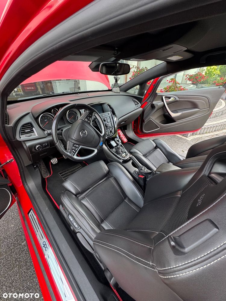 Opel Astra OPC Start/Stop - 15