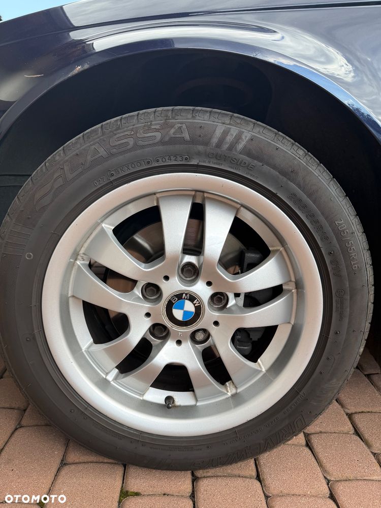 BMW Seria 3 318i - 18