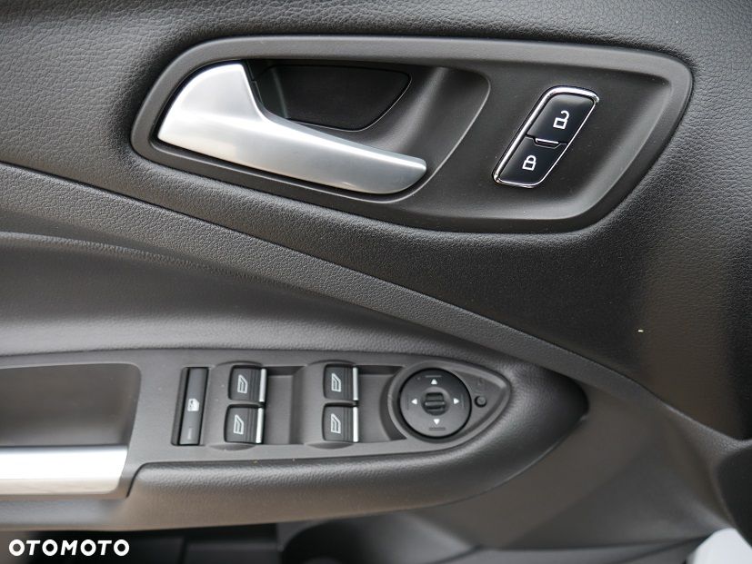 Ford Kuga 2.0 TDCi Titanium - 20