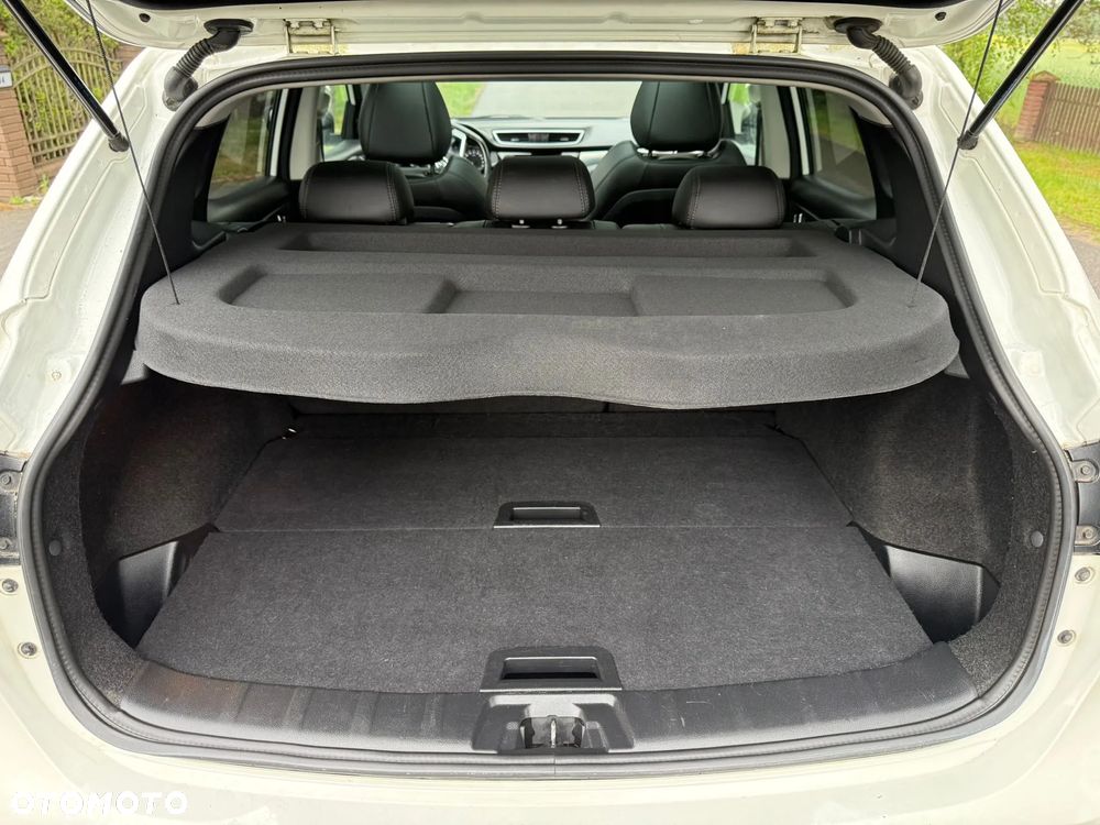 Nissan Qashqai 1.5 dCi 360 - 18