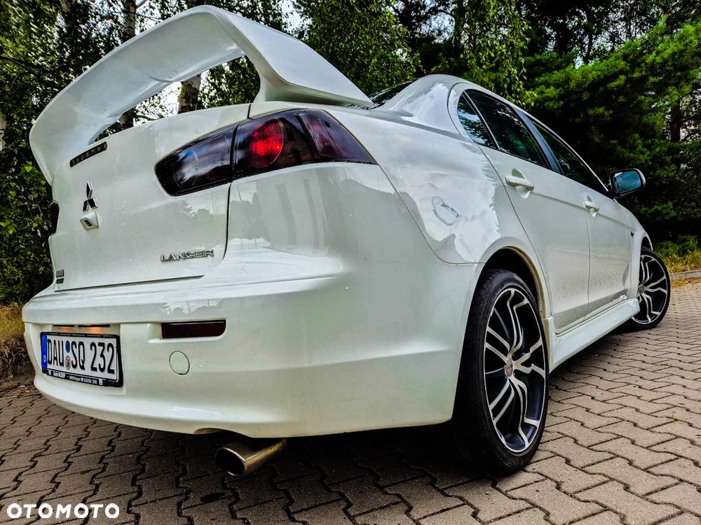Mitsubishi Lancer 1.6 ClearTec Diamant Edition - 1